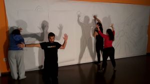 Taller artes plásticas en movimiento Proyectando nuestro árbol interior Danza Mobile Marzo 2016